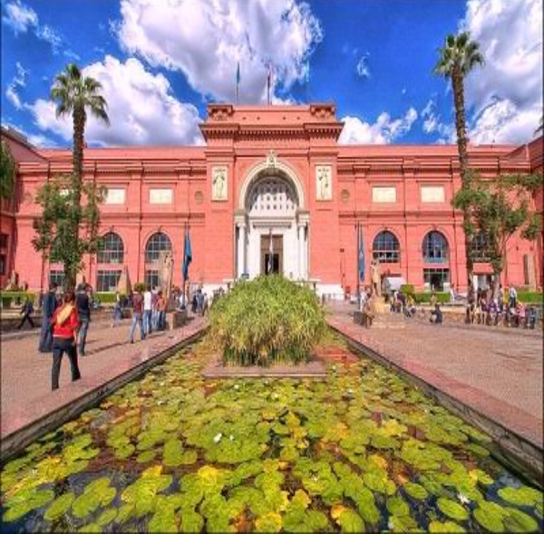 Pyramids and Museum Experience: Uncover 5,000 Years of Egyptian History in One Day