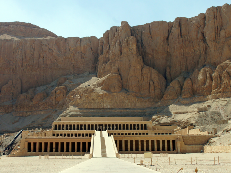 Cairo to Luxor Tour - West Bank